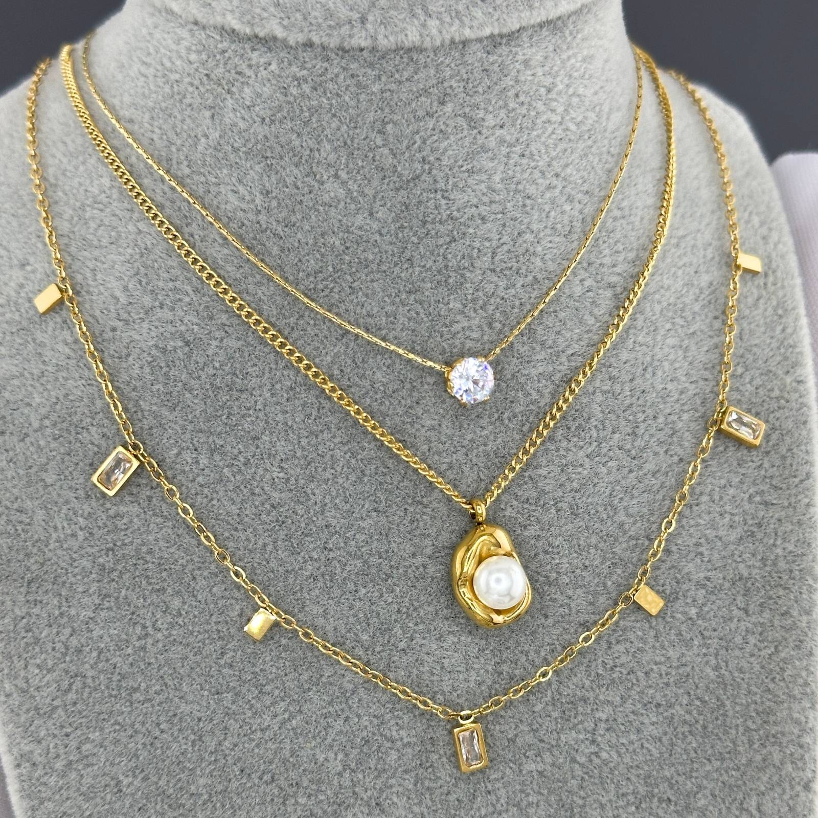 Collar Elara Classic